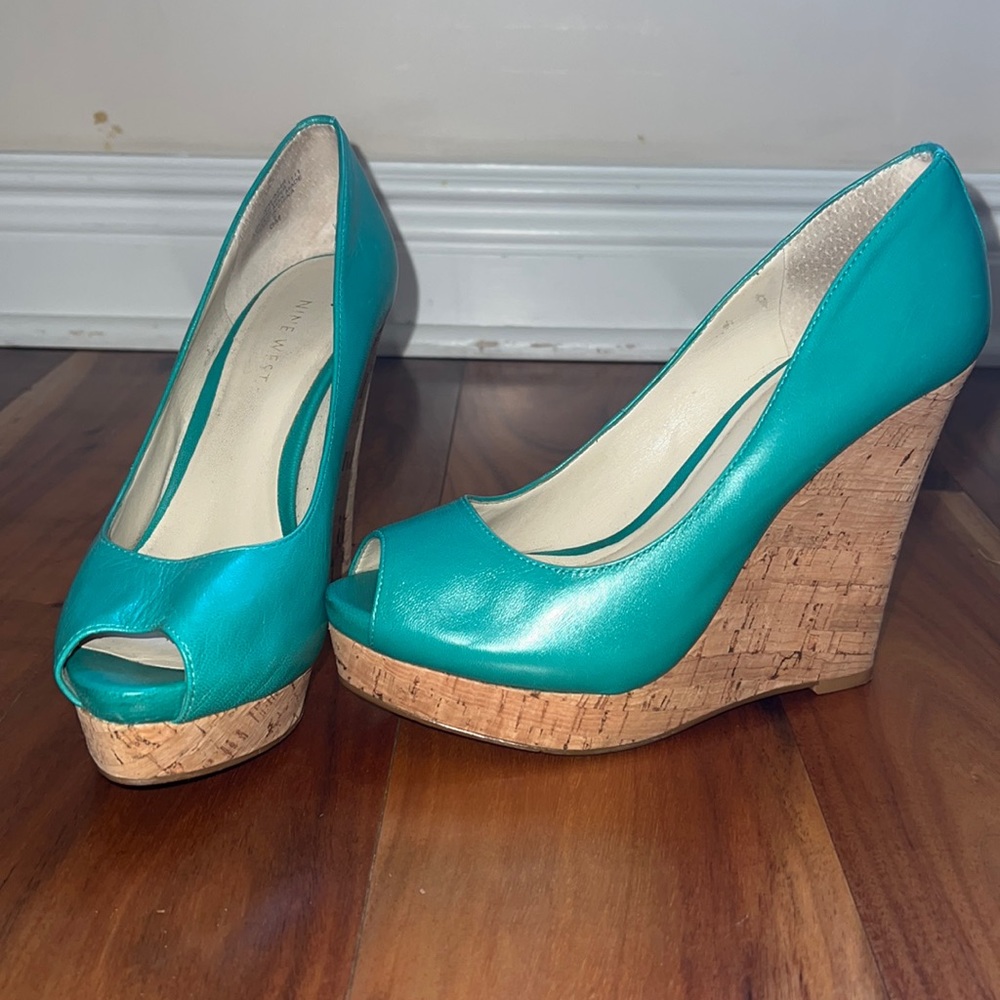 Nine West Teal Peep-toe wedges size 6